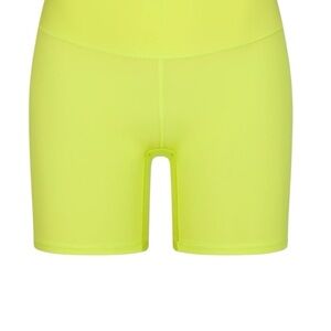 Skims Everybody High waisted shorts